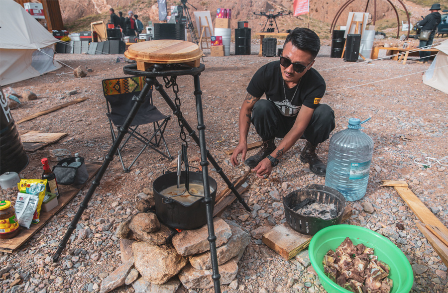 Picnic-Cooking-Pot