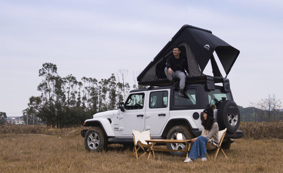 gas-strut-hardtop-tent